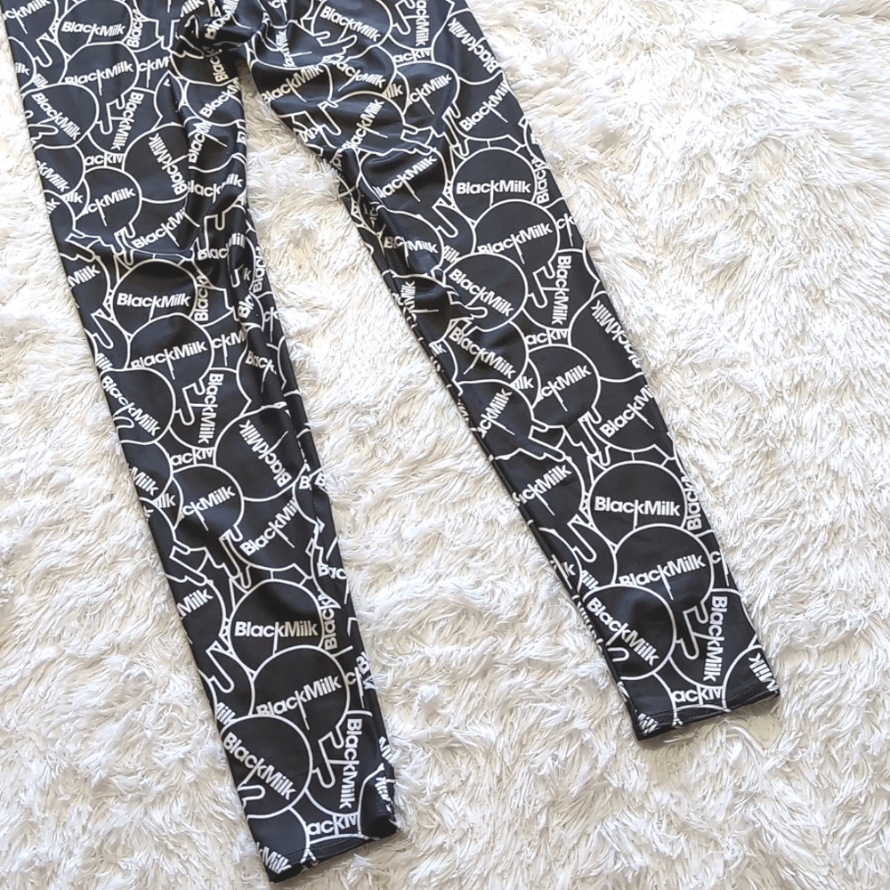 Blackmilk Sticker Print HWMF Black & White Logo High Waist Leggings Size Large - Picture 9 of 14